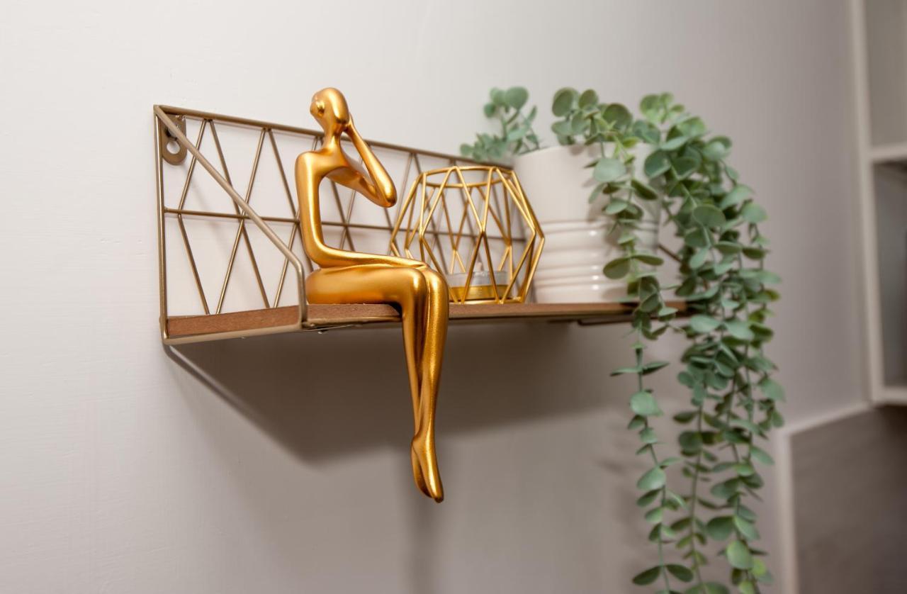 Michelangelo 80 Apartment Νάπολη Εξωτερικό φωτογραφία